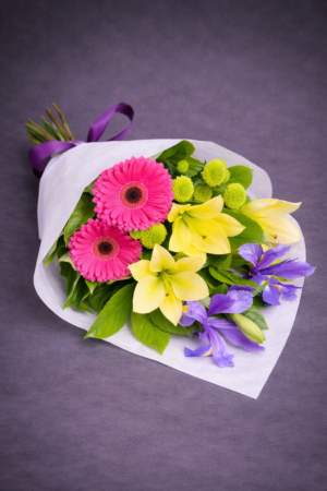 Vibrant Blooms in White Box – Classic Gift Flowers Harrisdale WA
