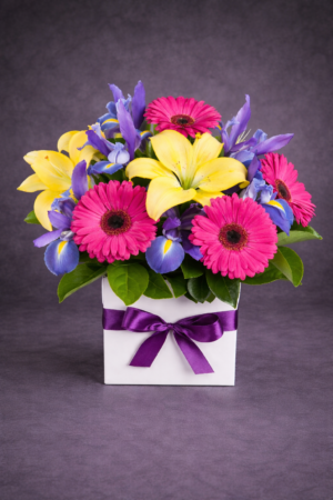 Vibrant Floral Gift Box Bouquet Deluxe – Flowers Harrisdale WA
